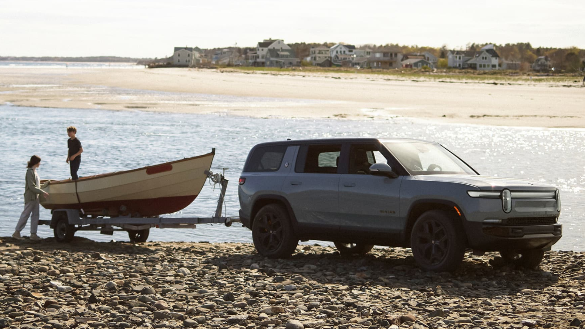 Midway Group Fleet Rivian RS1 EV